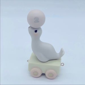 PRECIOUS MOMENTS “GOD BLESS YOU ON YOUR BIRTHDAY”